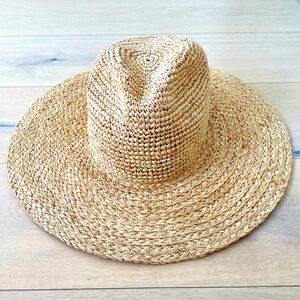 Soft woven straw hat